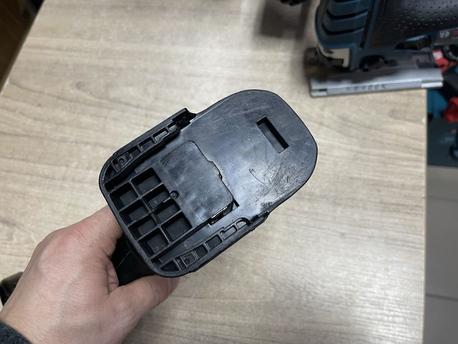 AEG BEWS18-125BL / безщіткова болгарка АЕГ