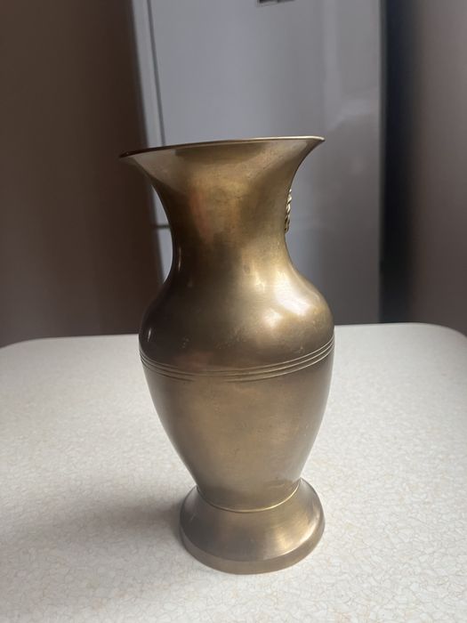 Mosiężny wazon 21 cm wysokości