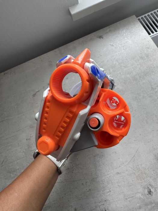 Nerf N-Strike Elite Strongarm