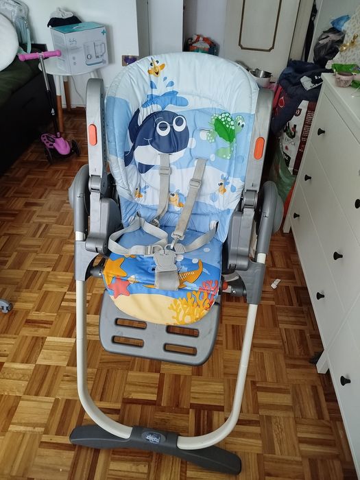 Cadeira de refeição