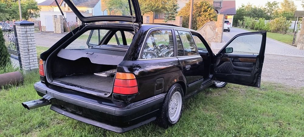Продам BMW E34 .