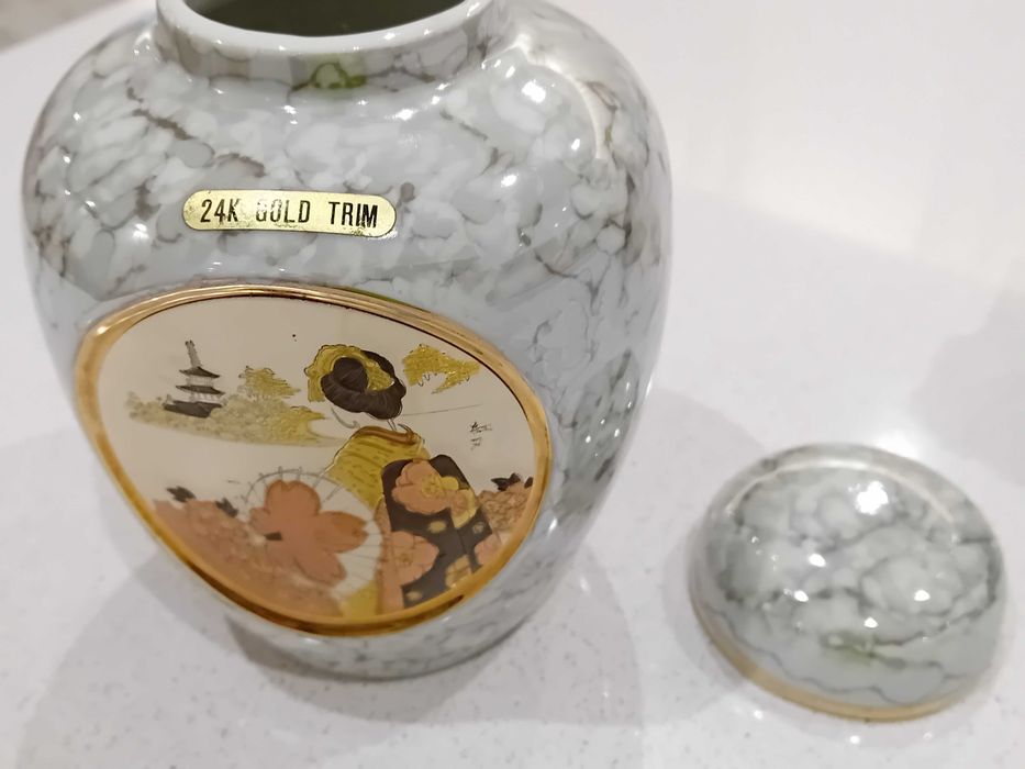 Pote de porcelana