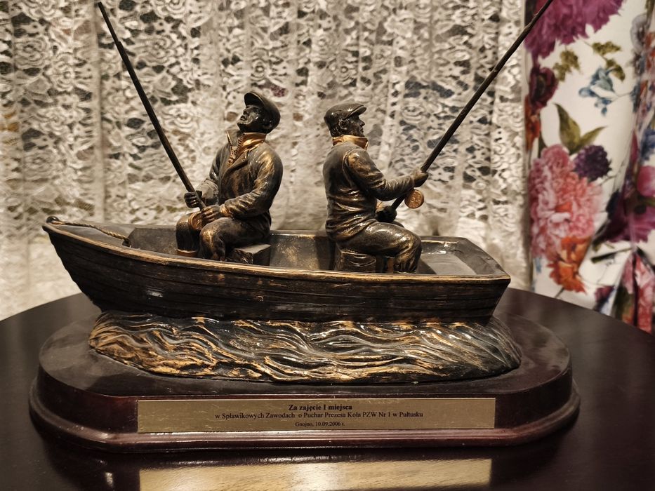 Puchary, statuetki wędkarskie, nagrody wędkarskie