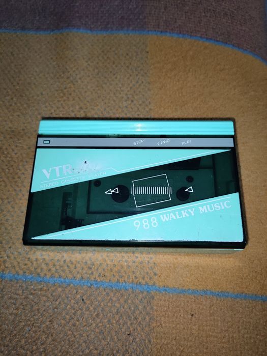 Retro walkman bardzo stary