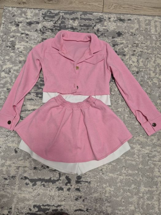 Костюм для дівчинки