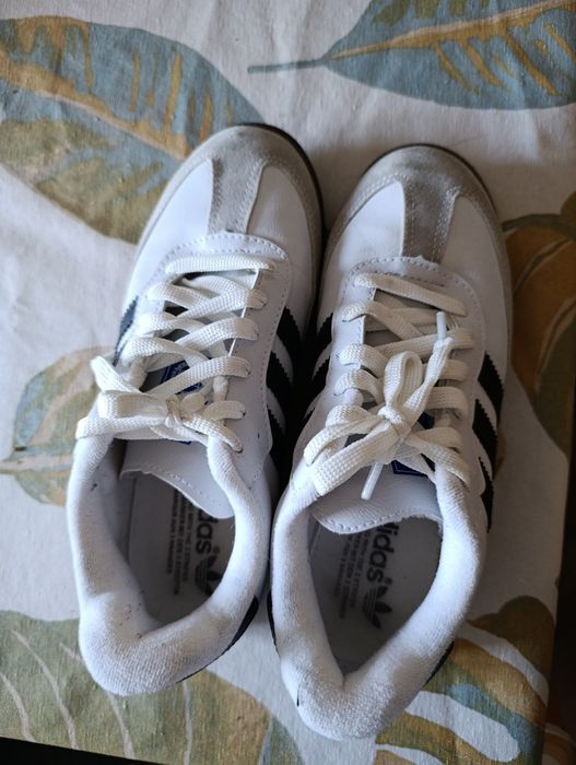 Tênis senhora preto , adidas unissex