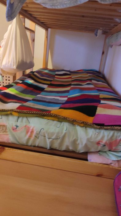 Cama beliche em madeira