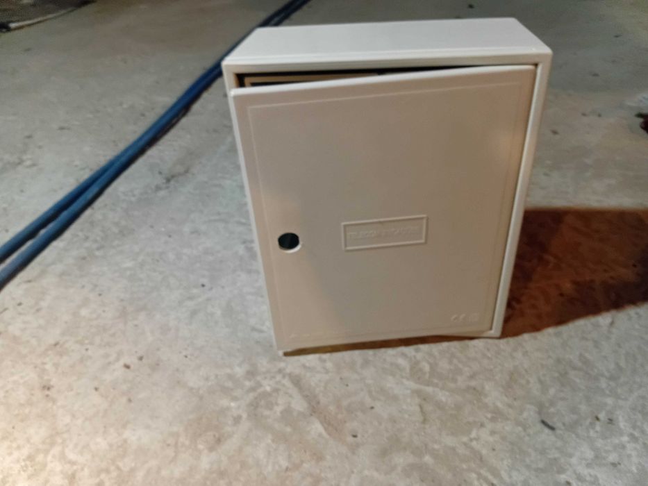 Caixa  telecomunicações