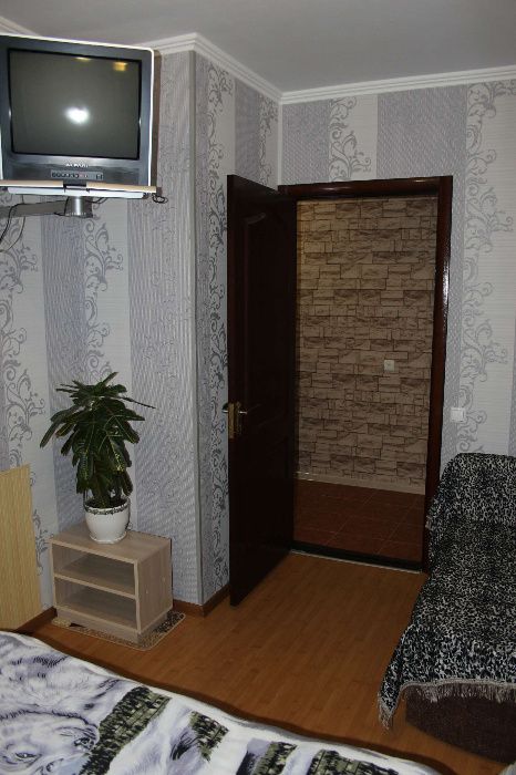 Подобово, затишна квартира у відмінному стані, р-н Пед. Універ