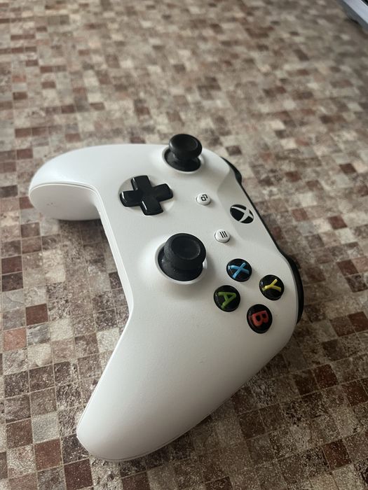 джойстик xbox one