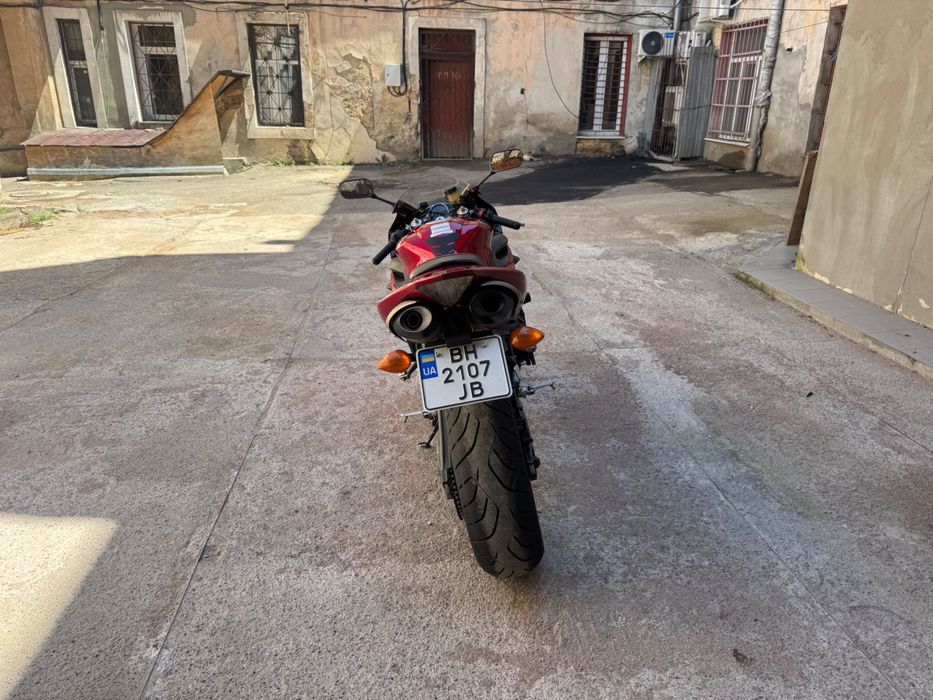 Yamaha R1 2004 год
