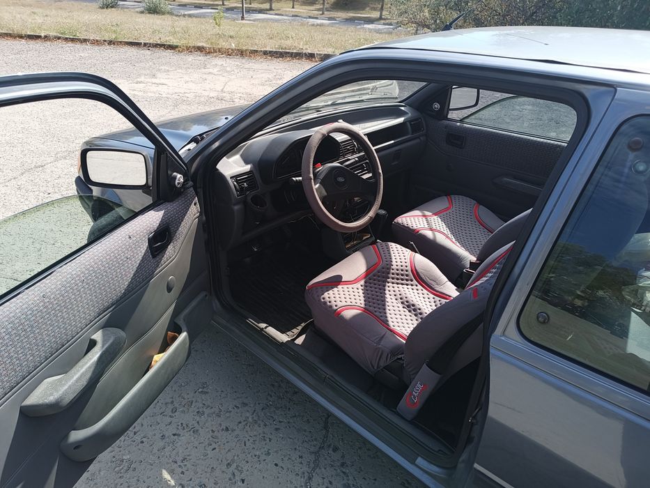 Ford Fiesta mk3 1990г