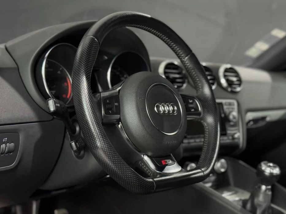 Audi TT Coupé