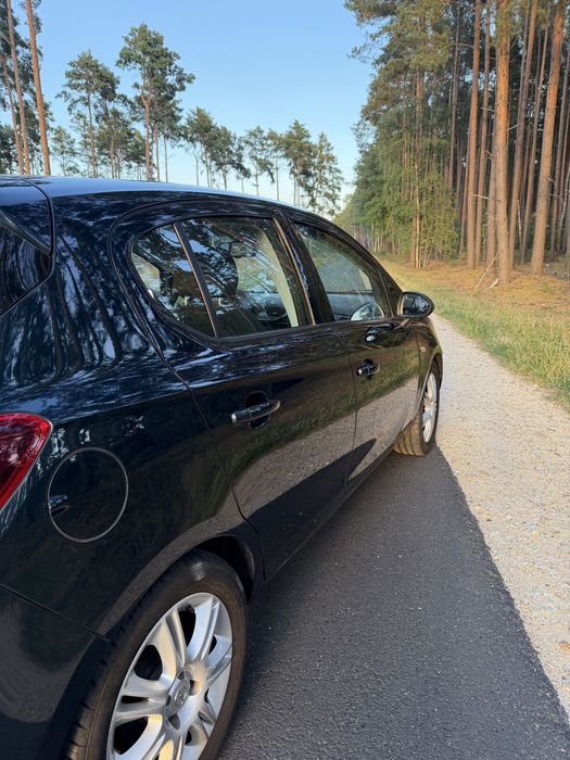 Opel corsa E 1 wlasciciel ! Cala w oryginale! 1 lakier 127 tys km jak nowa!