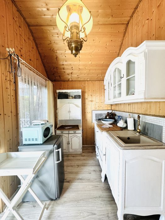 Ogrodzony na wylacznosc PROWANSJA II  Pobyt z psem. Plac zabaw.