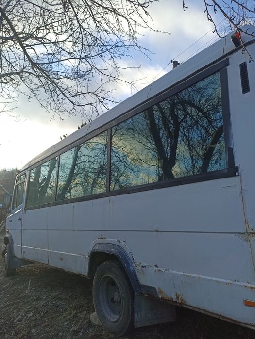 Мерседес- Бенц 611 автобус, під самоскид евакуатор розбір, запчастини, Ом 364 турбоінтеркулер.