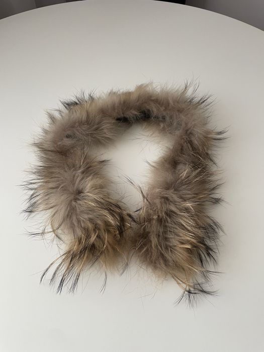 Kolnierz z futra jenota