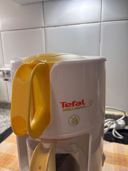 Cafeteira Simply Invents