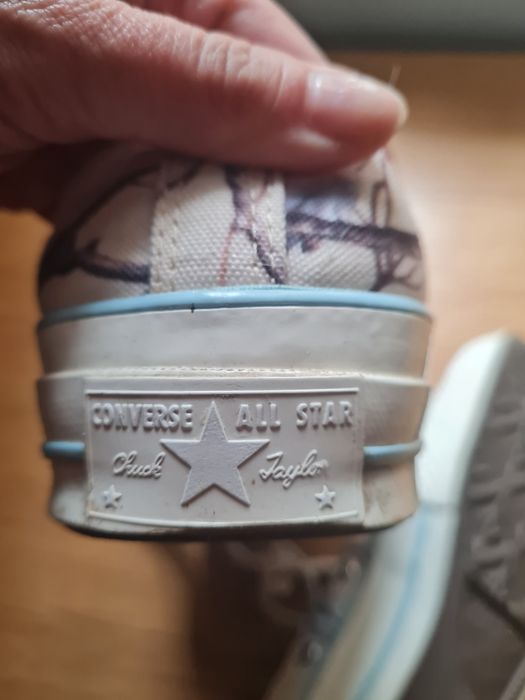 Converse damskie kwiaty rozmiar 40