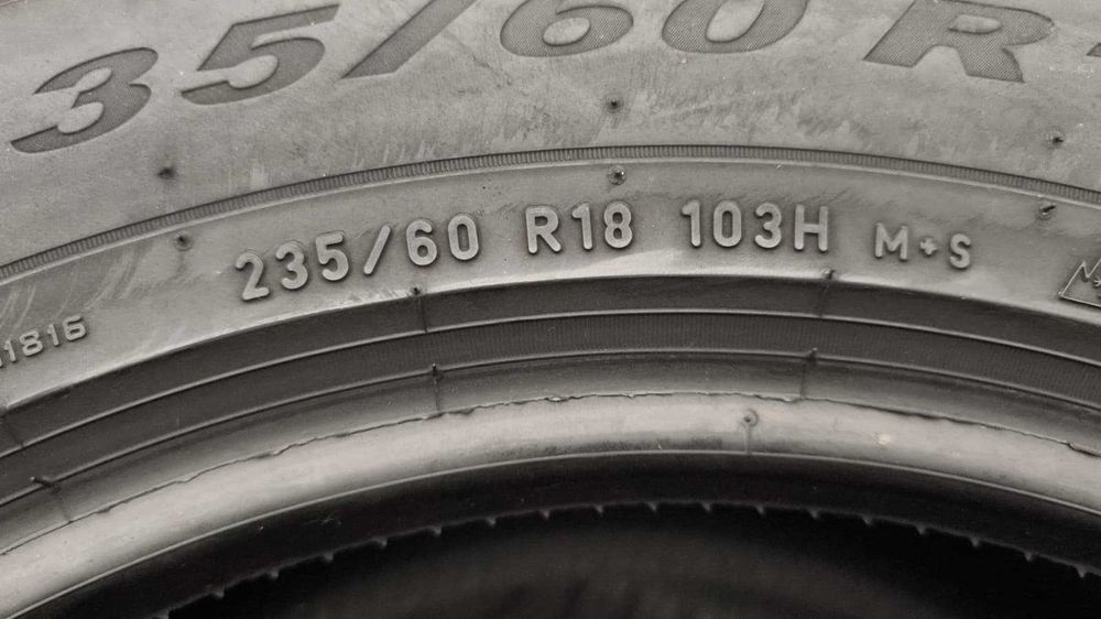 4 sztuki opony zima 235/60/18 Pirelli 103H (OL637/OH)