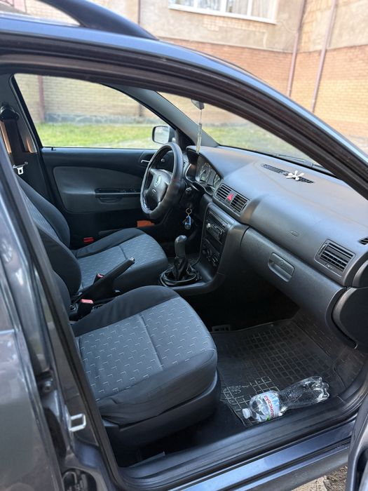 Skoda Octavia Tour 1.6 газ/бензин