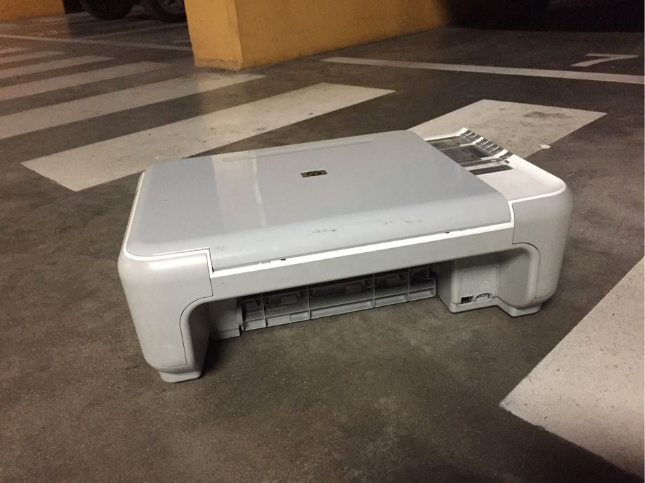 Impressora Hp Deskjet  Hp 2544 outra C3180