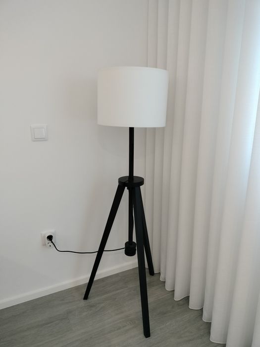 Candeeiro de Pé IKEA