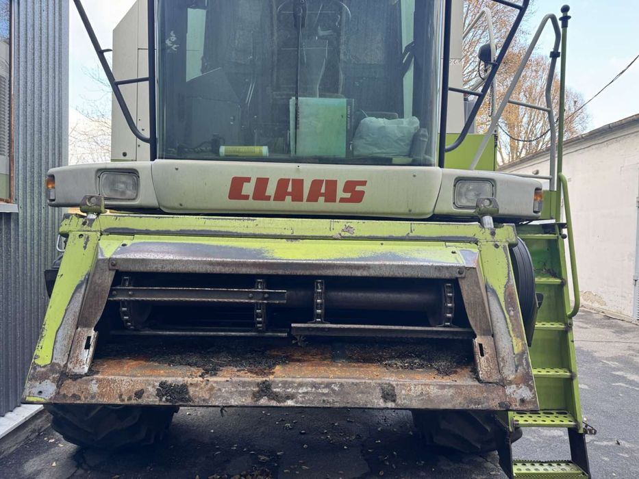 Комбайн Class Mega 360