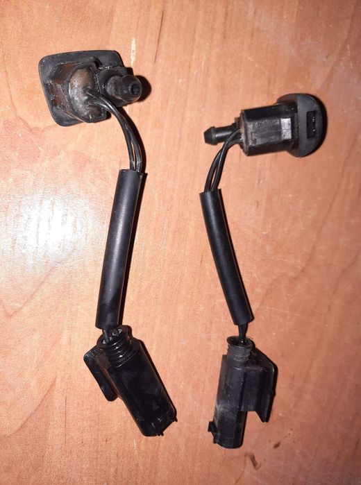 Dysze Spryskiwacze Maski Podgrzewane BMW E60 E61