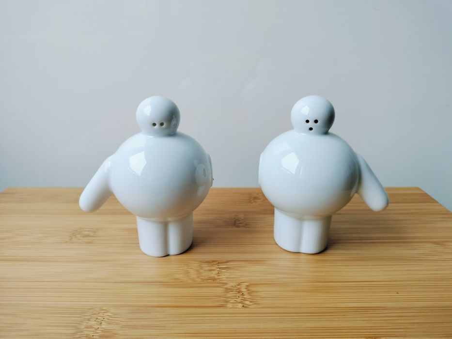 Pepper and salt shaker423649150920960004