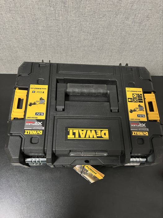 Акумуляторна болгарка DeWalt DCG418 FLEXVOLT 54V 125 мм