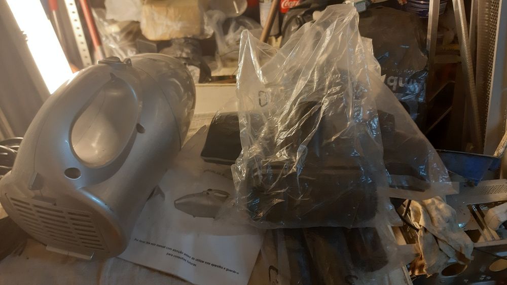 Aspirador como novo. Só experimentado