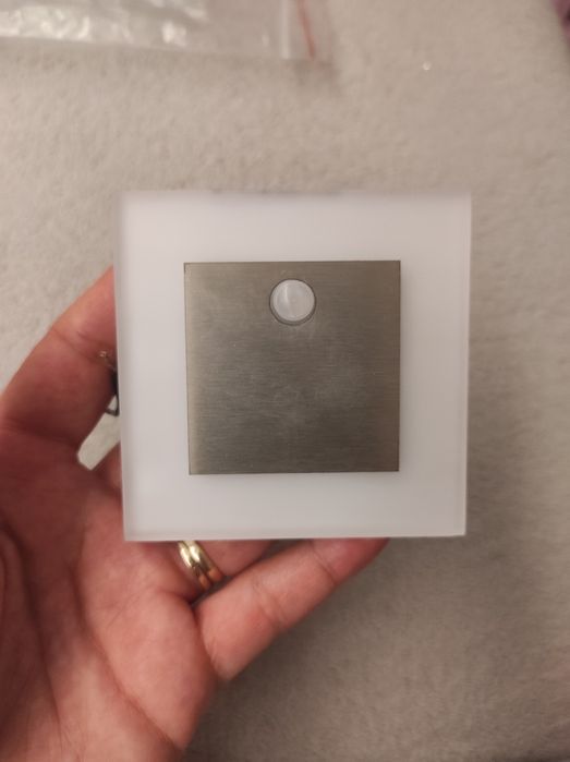 Oprawy przyschodowe LED Kanlux 12 V, czujniki,zasilacze