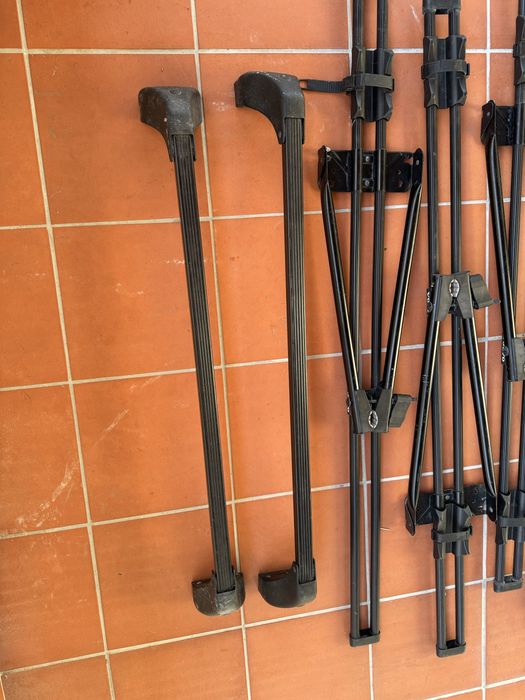 Volvo - Barras de carga e suporte de bicicletas