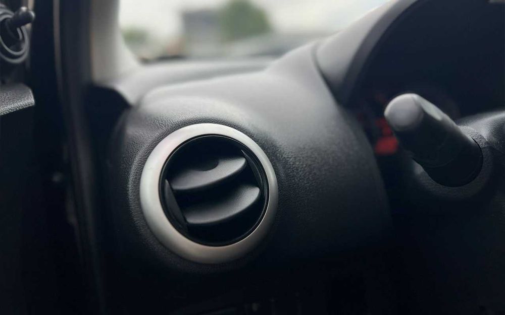 Nissan Note 2011