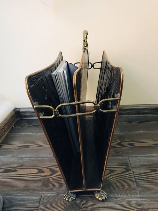 Антикварная Газетница