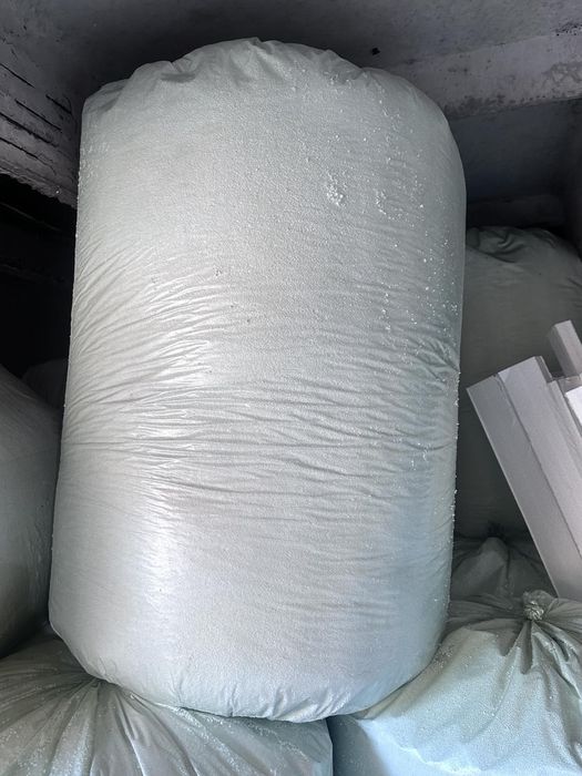 Пінопласт подрібнений гранульований