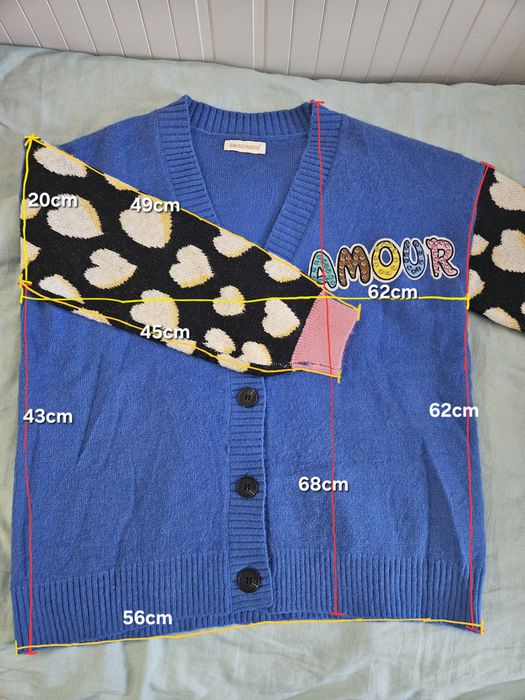 Sweter ciemno niebieski