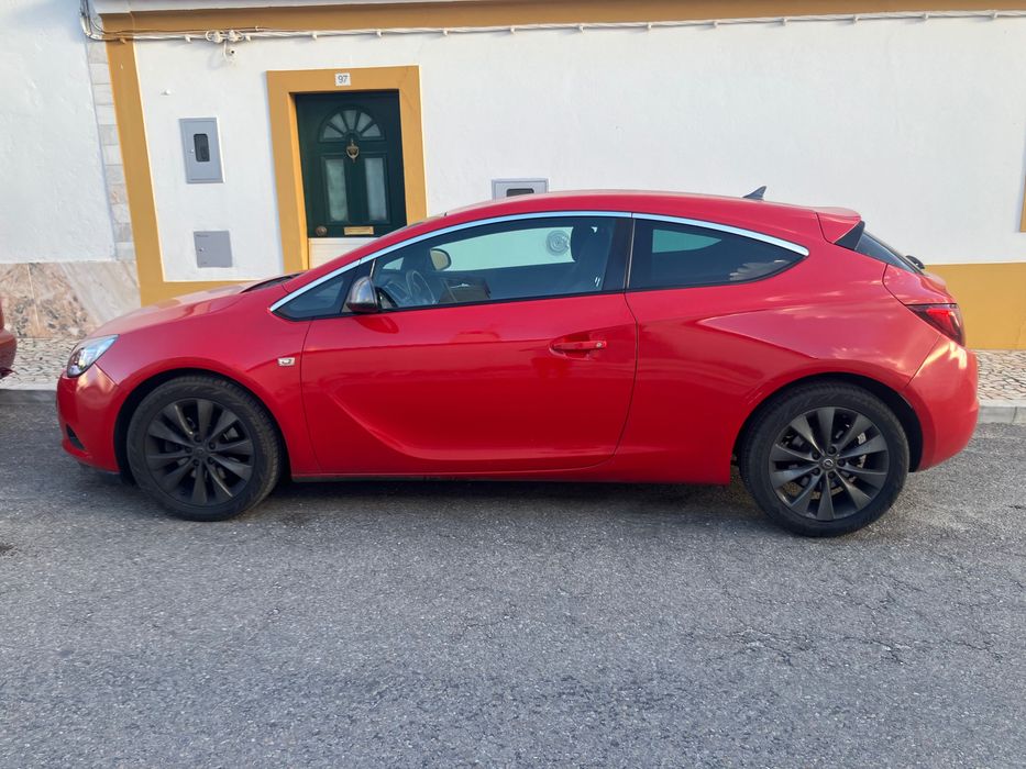 Opel Astra GTC