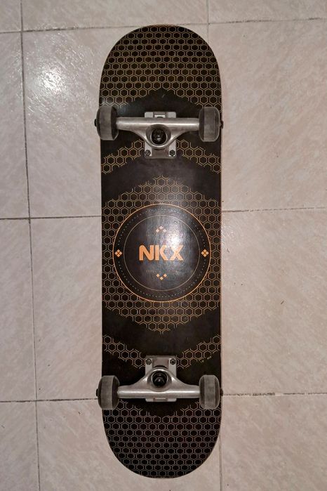 Skates novos – NKX e Enuff Skateboards