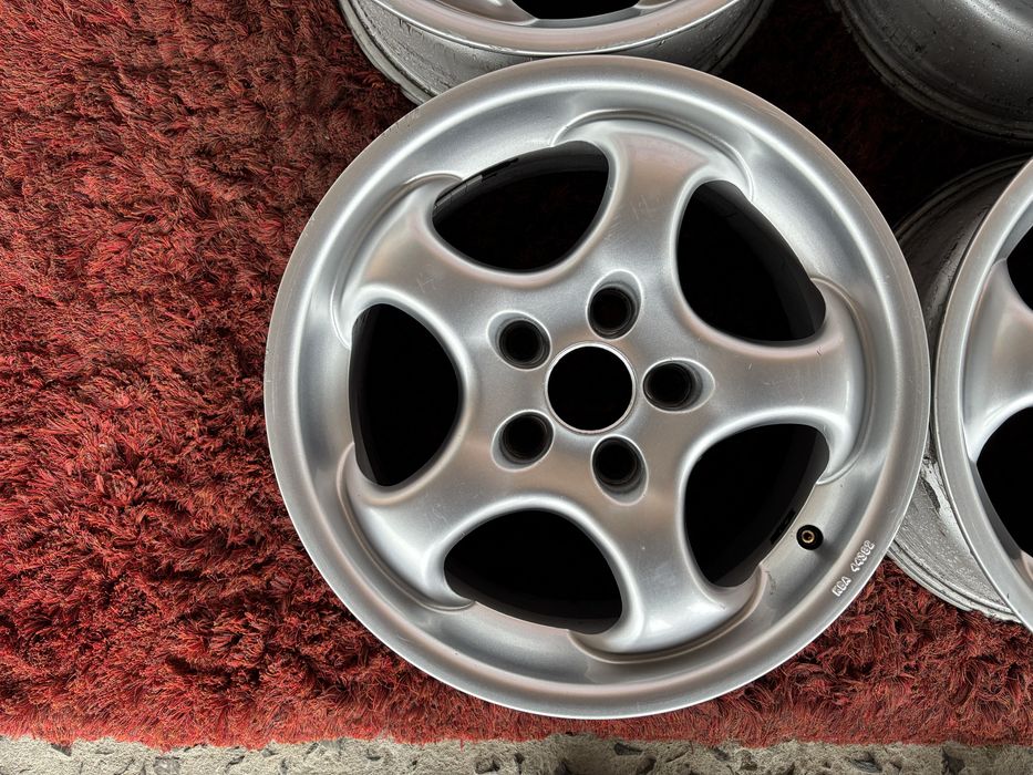 Opel Astra Vectra a b c Zafira Omega R15 5x110