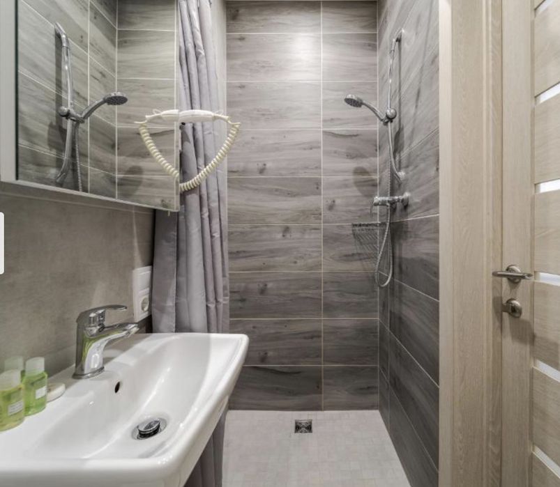 Біля вокзалу, апартаменти подобово, Привокзальна, вул. Голубовича.