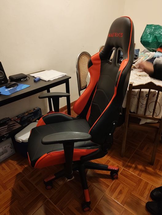 Cadeira Gaming.