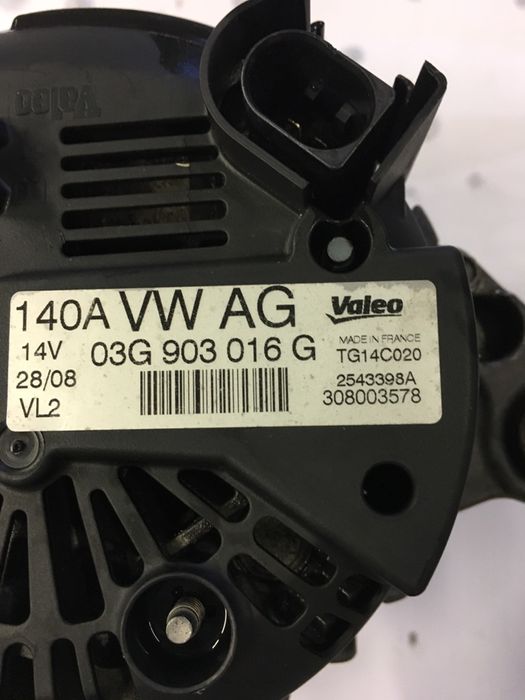 Audi A4  2013 Alternador