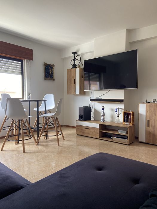 Apartamento T2 - aluga-se