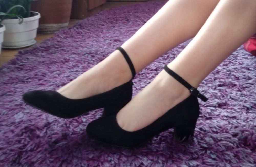 Замшеві туфельки (39р)