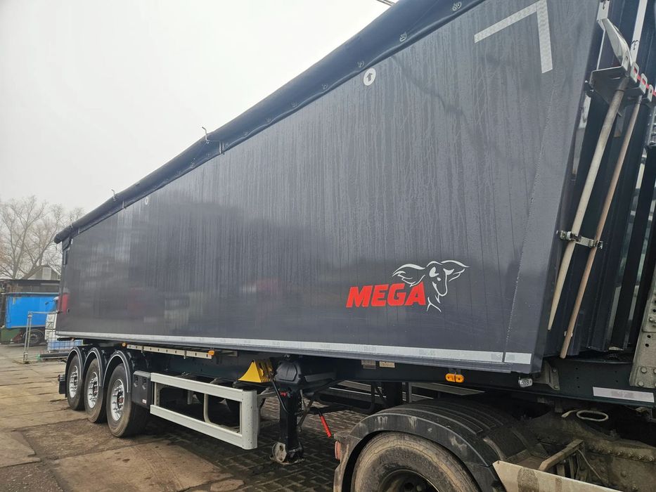 Mega MEGA LIGHT 55m3  Nowa MEGA LIGHT 55m3, fabryczne opony