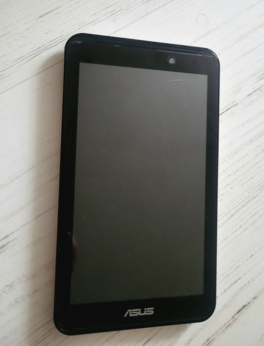 Asus MeMO Pad 7 (K01A)  + чохол
