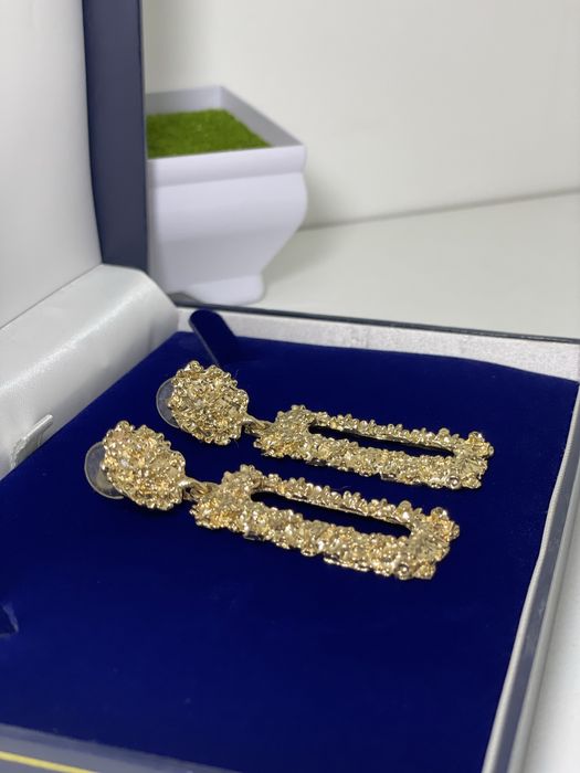 Продам чокер на шию та браслет в стразах