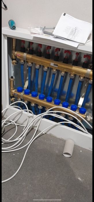 hydraulik usługi hydrauliczne udrażnianie rur płukanie instalacji reku